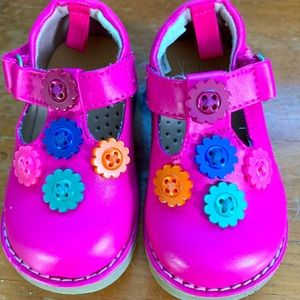 So cute Pink shoes!!!!